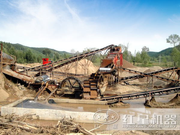 鏈?zhǔn)捷斔蜋C(jī)工作現(xiàn)場(chǎng) 鏈?zhǔn)捷斔蜋C(jī)工作現(xiàn)場(chǎng)