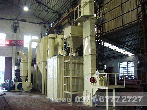 環(huán)保的氧化鐵綠磨粉機設(shè)備生產(chǎn)車間 環(huán)保的氧化鐵綠磨粉機設(shè)備生產(chǎn)車間