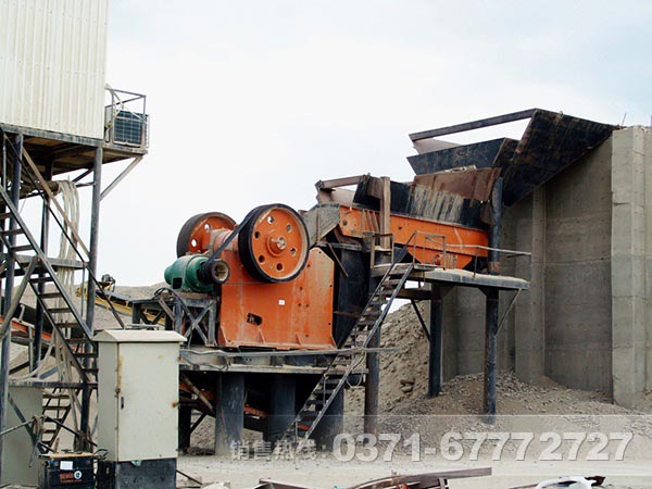 煤矸石破碎生產(chǎn)線 煤矸石破碎生產(chǎn)線