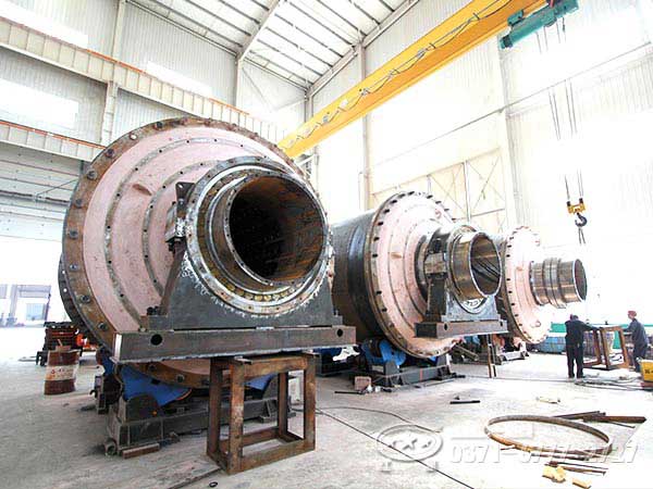 水煤漿球磨機(jī) 水煤漿球磨機(jī)