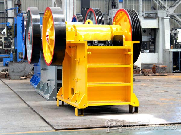 顎式粉碎機(jī) 顎式粉碎機(jī)