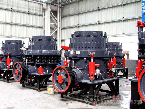 鄭州圓錐破碎機(jī)廠家 鄭州圓錐破碎機(jī)廠家