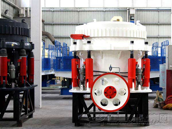液壓圓錐破碎機(jī) 液壓圓錐破碎機(jī)