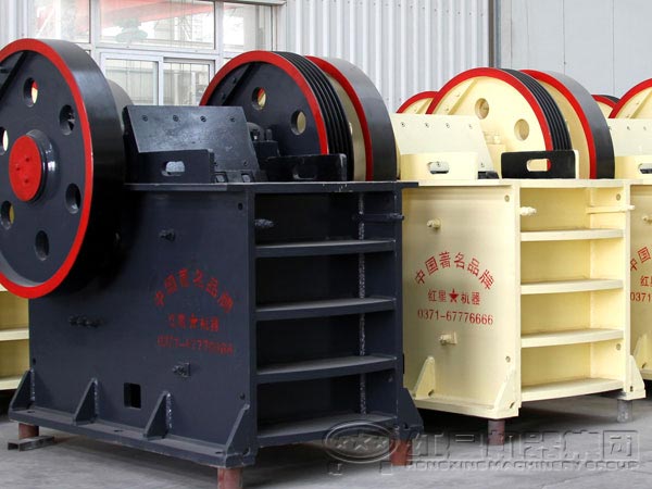 石灰石粉碎機(jī) 石灰石粉碎機(jī)