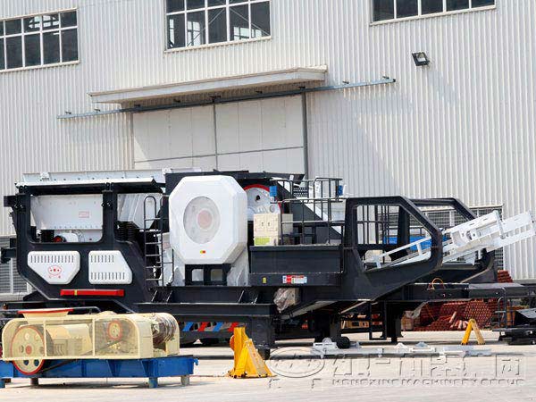 履帶式移動(dòng)破碎站 履帶式移動(dòng)破碎站