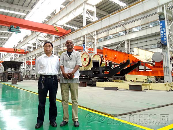 鋁土礦破碎機(jī)廠家 鋁土礦破碎機(jī)廠家