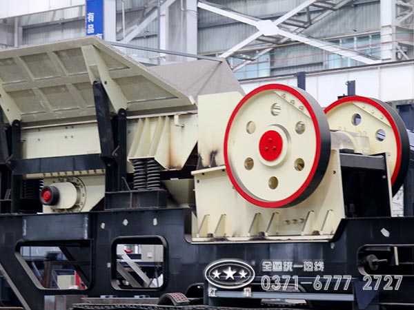 車(chē)載型流動(dòng)鄂式破碎機(jī) 車(chē)載型流動(dòng)鄂式破碎機(jī)