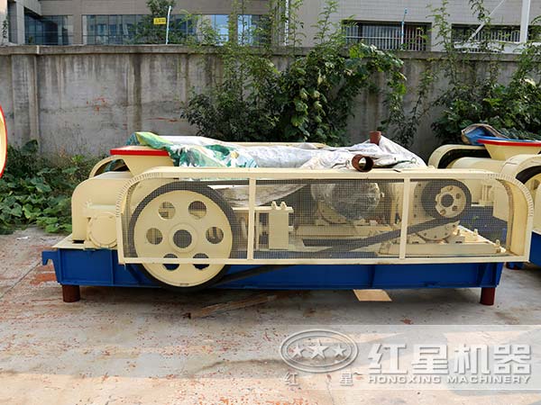 對(duì)輥煤炭破碎機(jī) 對(duì)輥煤炭破碎機(jī)