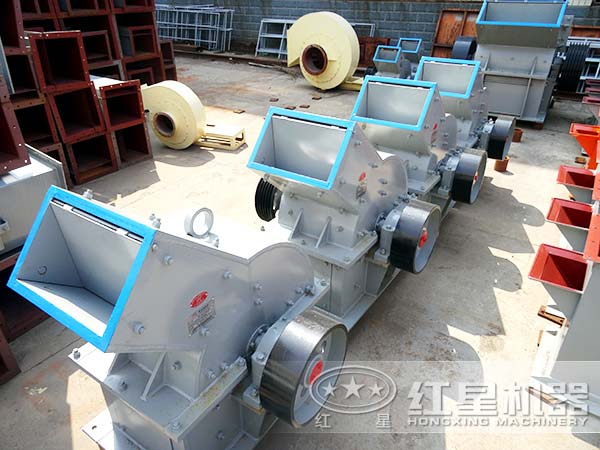 優(yōu)質(zhì)錘式反擊破碎機 優(yōu)質(zhì)錘式反擊破碎機
