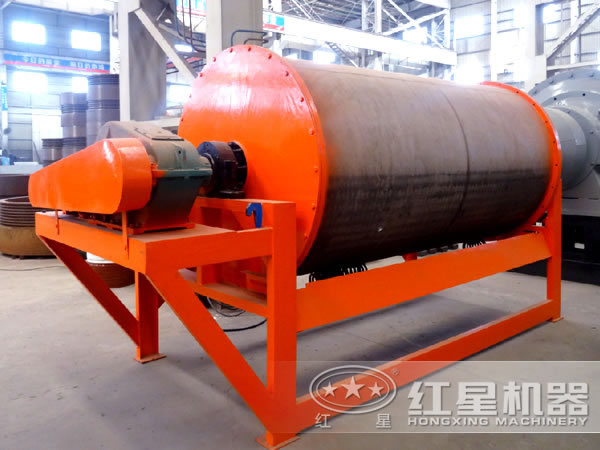 鐵沙磁選設(shè)備生產(chǎn)車間 鐵沙磁選設(shè)備生產(chǎn)車間