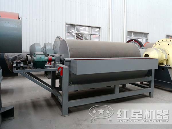 高強(qiáng)磁選機(jī)生產(chǎn)車(chē)間 高強(qiáng)磁選機(jī)生產(chǎn)車(chē)間