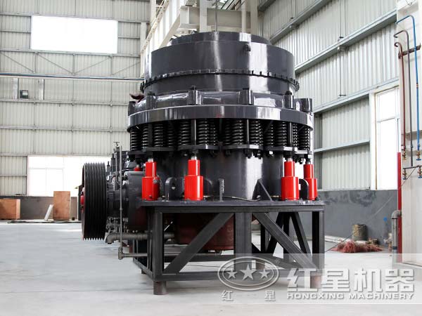 金礦石圓錐破碎機側(cè)面圖 金礦石圓錐破碎機側(cè)面圖