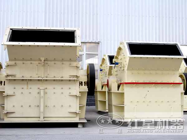 不同規(guī)格下的高產(chǎn)細碎機 不同規(guī)格下的高產(chǎn)細碎機