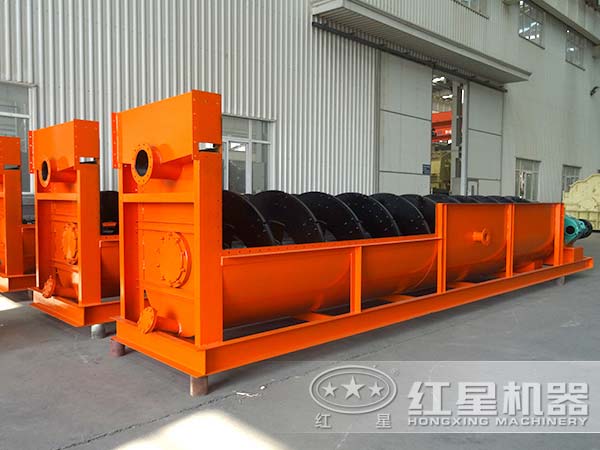 不同角度下的分級(jí)機(jī) 不同角度下的分級(jí)機(jī)