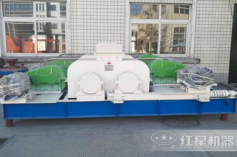 對(duì)輥式破碎機(jī)圖片 對(duì)輥式破碎機(jī)圖片