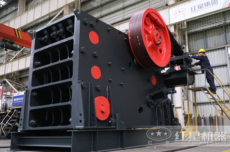 鄂破碎機(jī)900x1200時產(chǎn)多少噸？多少錢？