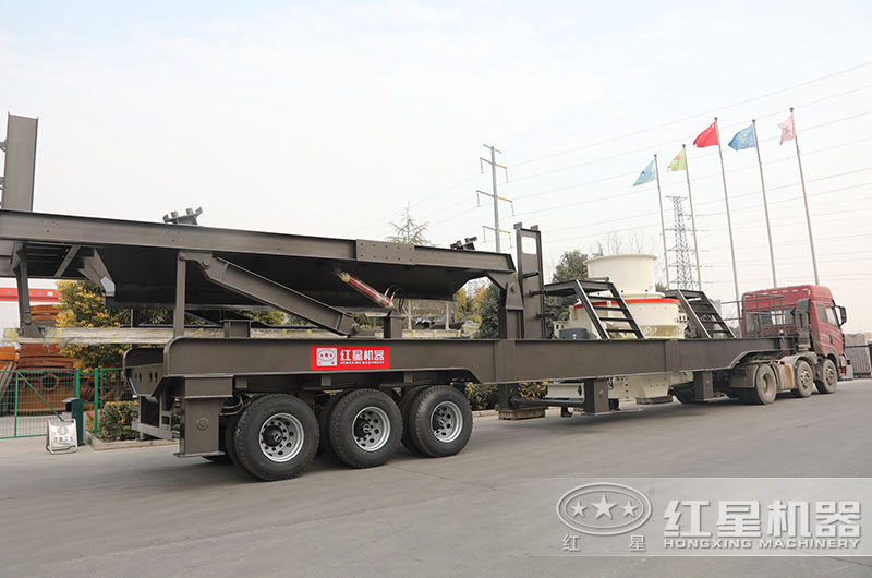 移動(dòng)式水泥塊制砂機(jī)圖片 移動(dòng)式水泥塊制砂機(jī)圖片