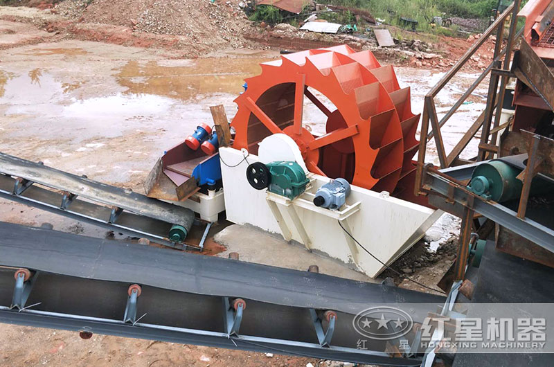 河南客戶洗砂機(jī)工作現(xiàn)場(chǎng) 河南客戶洗砂機(jī)工作現(xiàn)場(chǎng)