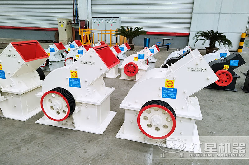 錘式破碎機(jī)圖片 錘式破碎機(jī)圖片