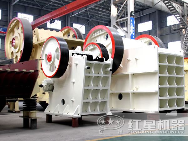 顎式破碎機(jī)襯板組裝 顎式破碎機(jī)襯板組裝