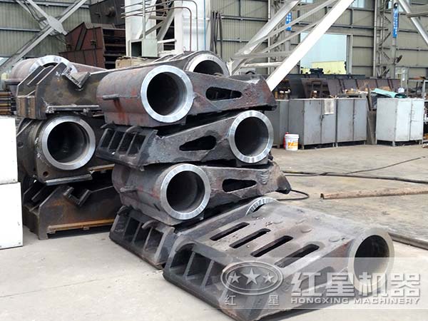 顎式破碎機(jī)配件 顎式破碎機(jī)配件