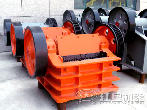 鄂式破碎機(jī) 鄂式破碎機(jī)