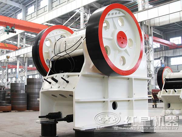 鄂式破碎機(jī) 鄂式破碎機(jī)