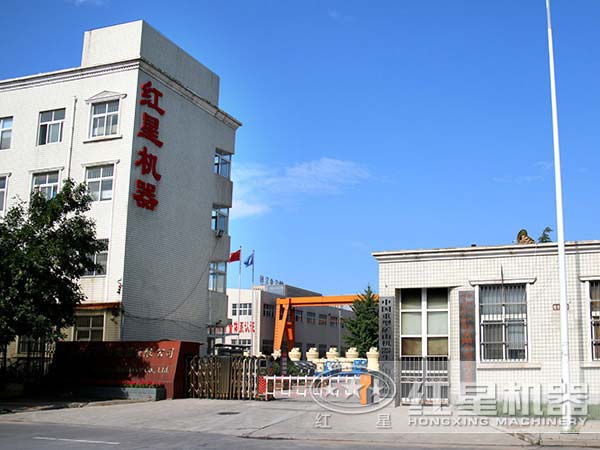 鄂式破碎機(jī)廠家 鄂式破碎機(jī)廠家