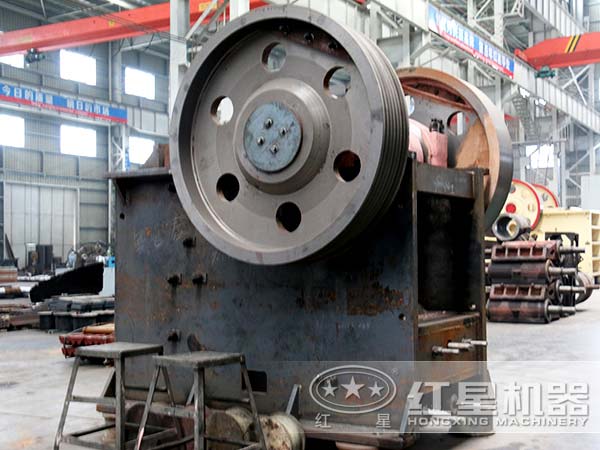 鄂式破碎機(jī)機(jī)架 鄂式破碎機(jī)機(jī)架