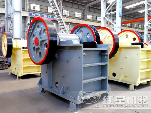 鄂式破碎機(jī) 鄂式破碎機(jī)