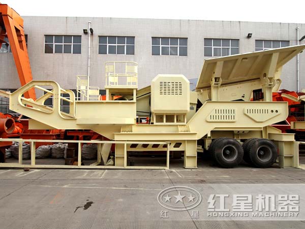 河南移動反擊式破碎站貴不？多少錢一臺？