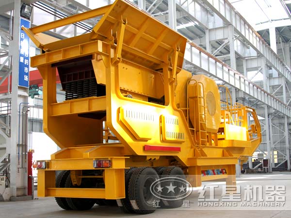 移動(dòng)式破碎機(jī) 移動(dòng)式破碎機(jī)