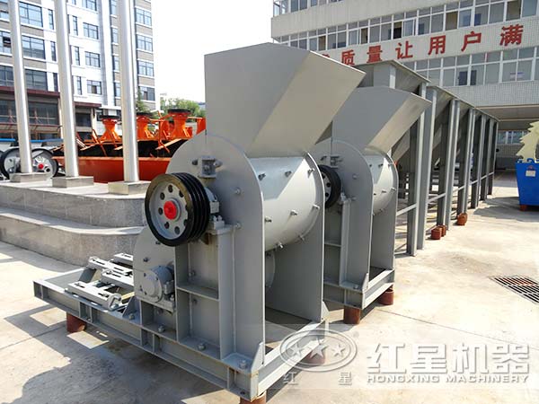 不同角度下的煤渣破碎機 不同角度下的煤渣破碎機