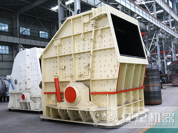 大型鋼渣破碎機(jī) 大型鋼渣破碎機(jī)