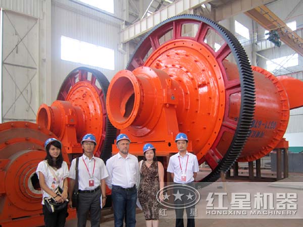 水煤漿球磨機(jī)生產(chǎn)廠家 水煤漿球磨機(jī)生產(chǎn)廠家