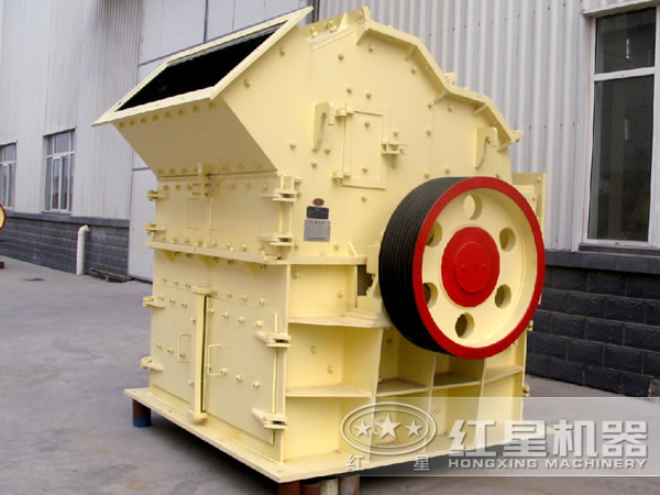 PXJ800×600型石灰石高產(chǎn)細(xì)碎機(jī)_小功率，大能力，值得一看