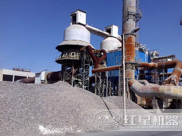 鋁釩土回轉(zhuǎn)窯生產(chǎn)現(xiàn)場(chǎng) 鋁釩土回轉(zhuǎn)窯生產(chǎn)現(xiàn)場(chǎng)