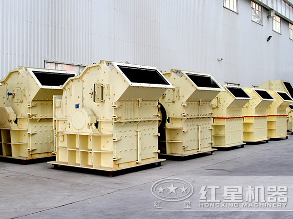 不同型號(hào)的細(xì)碎機(jī) 不同型號(hào)的細(xì)碎機(jī)