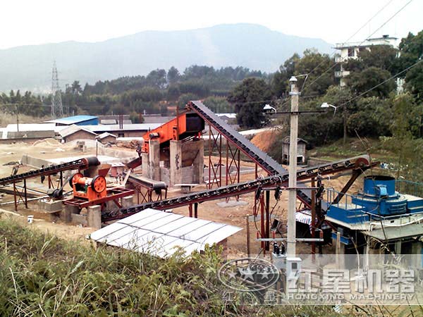 時產(chǎn)300噸石料生產(chǎn)線設(shè)備、流程及廠家