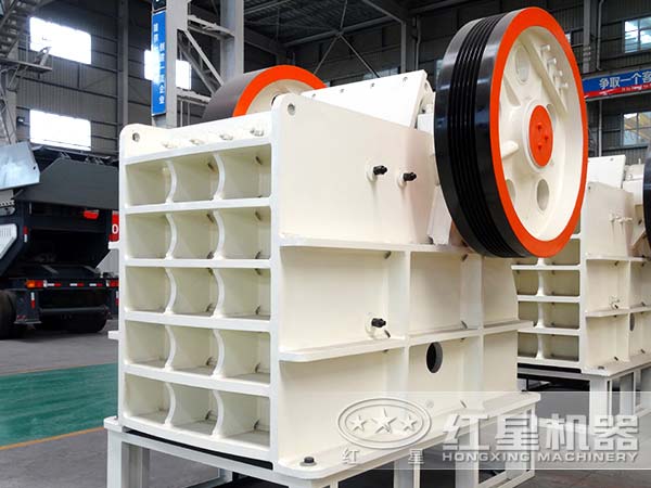 鉅惠來襲，礦用鄂式破碎機(jī)價(jià)格會(huì)隨之便宜嗎？