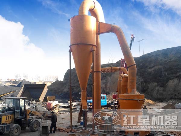 石灰石超細(xì)磨客戶現(xiàn)場 石灰石超細(xì)磨客戶現(xiàn)場