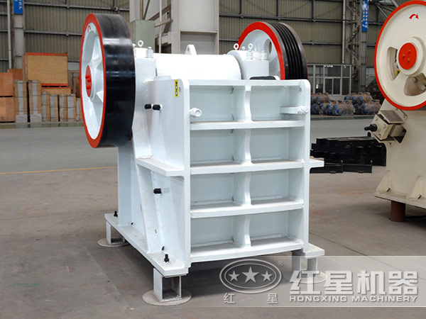 鄂式破碎機(jī) 鄂式破碎機(jī)