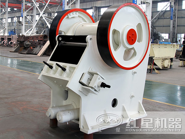 對比傳統(tǒng)鄂破機(jī)，新一代歐版鄂式破碎機(jī)具有哪些優(yōu)勢？