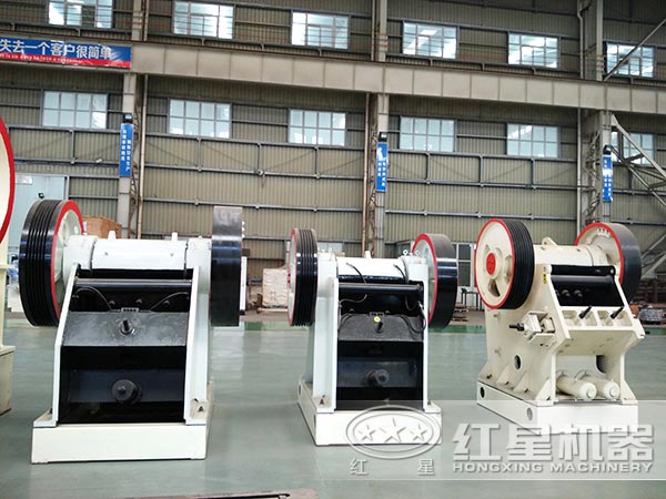 歐版鄂式破碎機(jī)生產(chǎn)車(chē)間 歐版鄂式破碎機(jī)生產(chǎn)車(chē)間