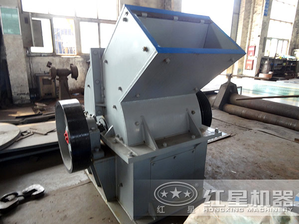 錘式破碎機(jī) 錘式破碎機(jī)