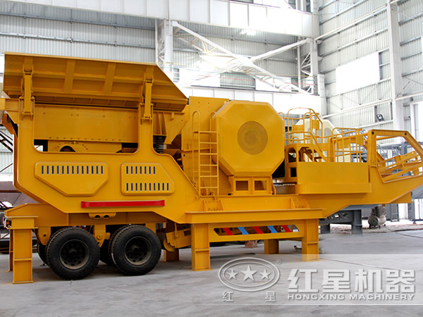 新型可移動(dòng)式破碎機(jī) 新型可移動(dòng)式破碎機(jī)