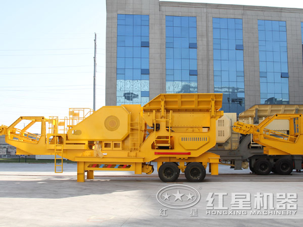 對比傳統(tǒng)碎石設(shè)備，移動破碎站有哪些閃光點(diǎn)？