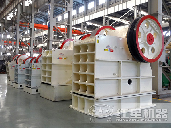 新版pe系列顎式破碎機(jī) 新版pe系列顎式破碎機(jī)