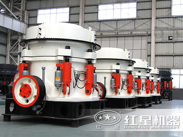 1750型短頭圓錐破碎機(jī)多少錢？大概生產(chǎn)量可達(dá)多少噸？