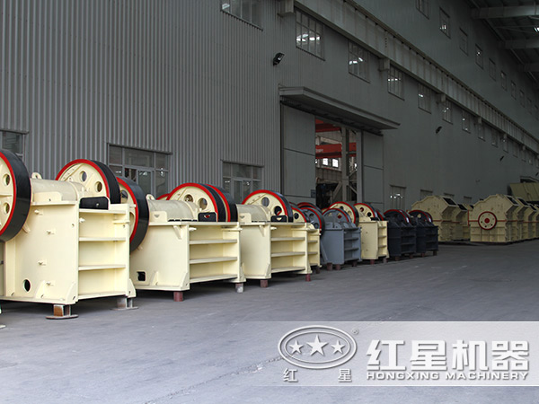 鋁礦石顎式破碎機(jī)生產(chǎn)廠家 鋁礦石顎式破碎機(jī)生產(chǎn)廠家